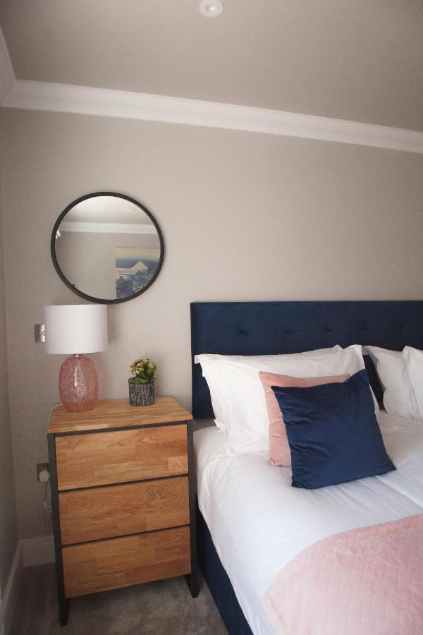 10 Bootham House - Luxury City Centre Apartment With Free Parking For One Car York Exteriör bild